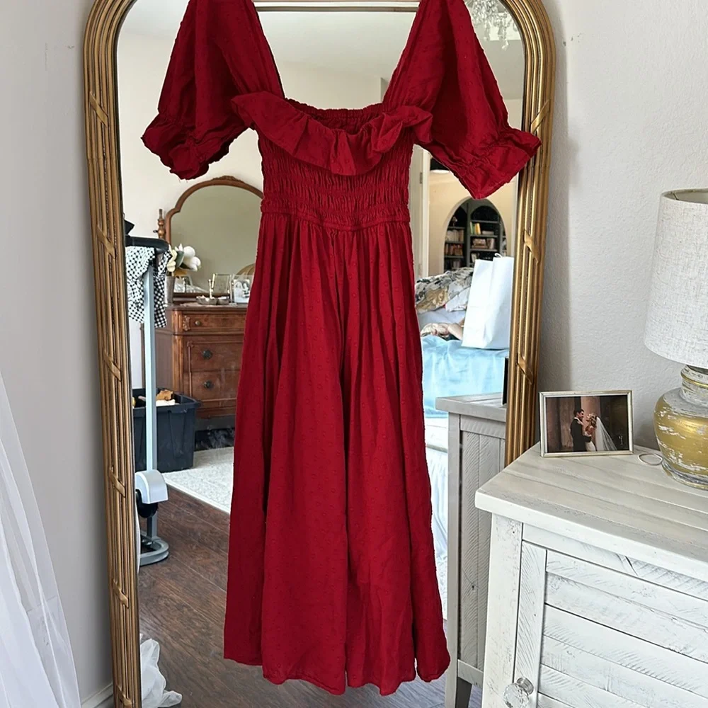 Cranberry colored off the shoulder Swiss dot dress size small - Picture 4 of 5